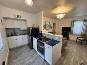 Beautiful King Bed House Nort Miami free Parking, West Miami